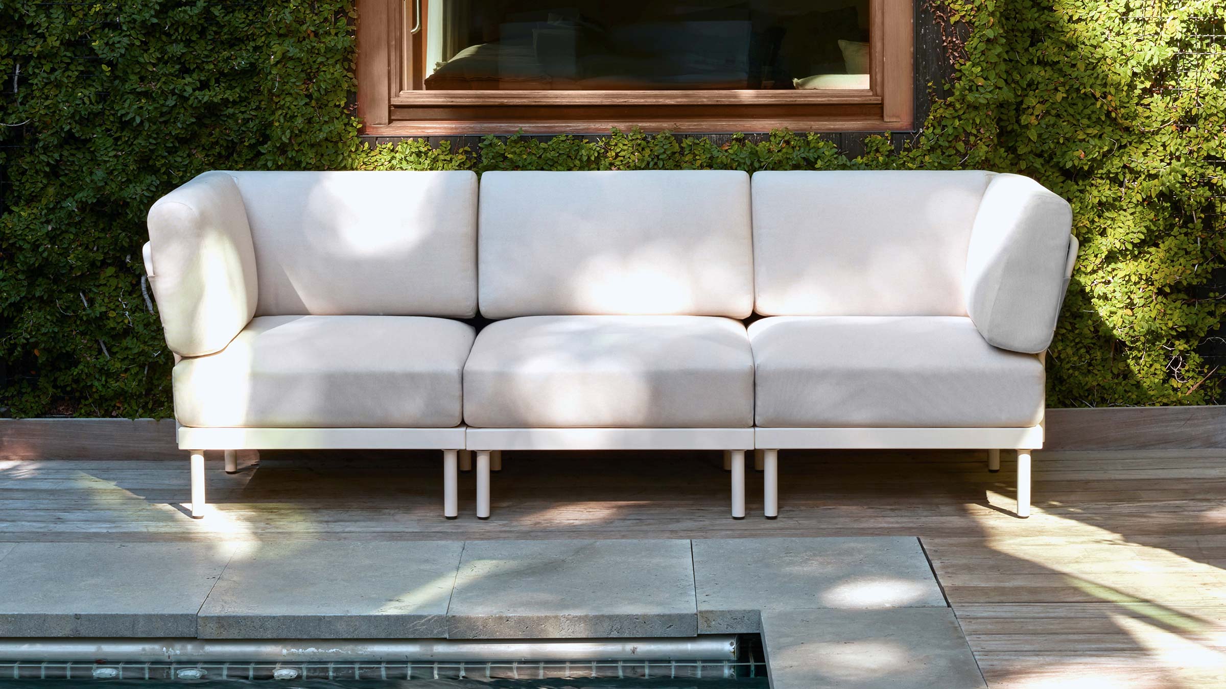 Relay-Sofa-Salt.jpg