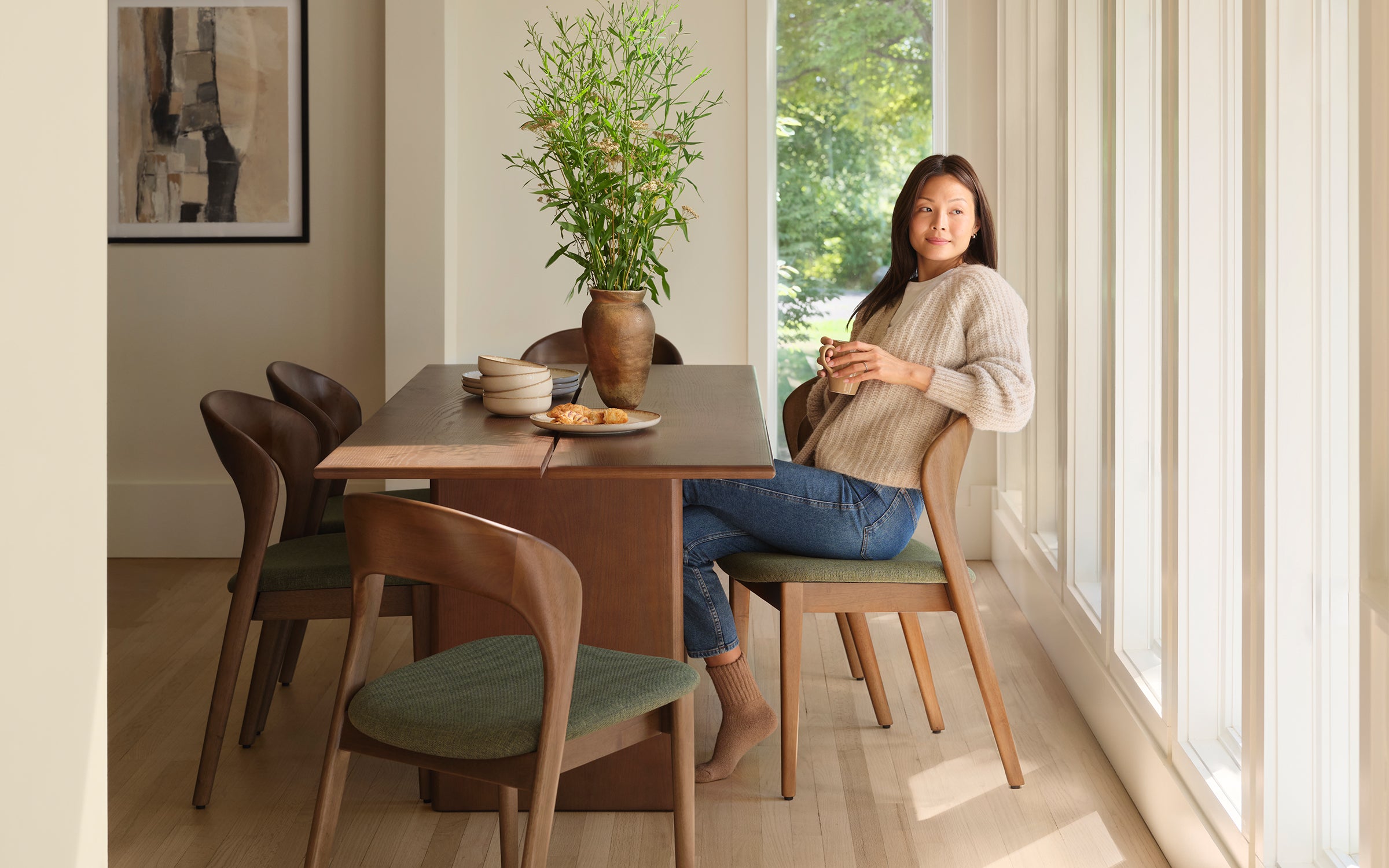SonnetDining_GalleryTable.jpg